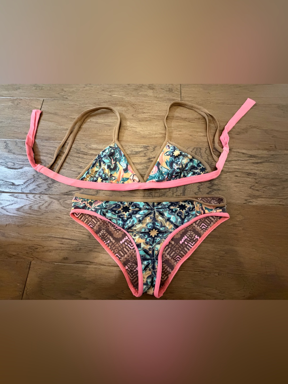 Maaji Swimwear Reversible Bikini Size Large